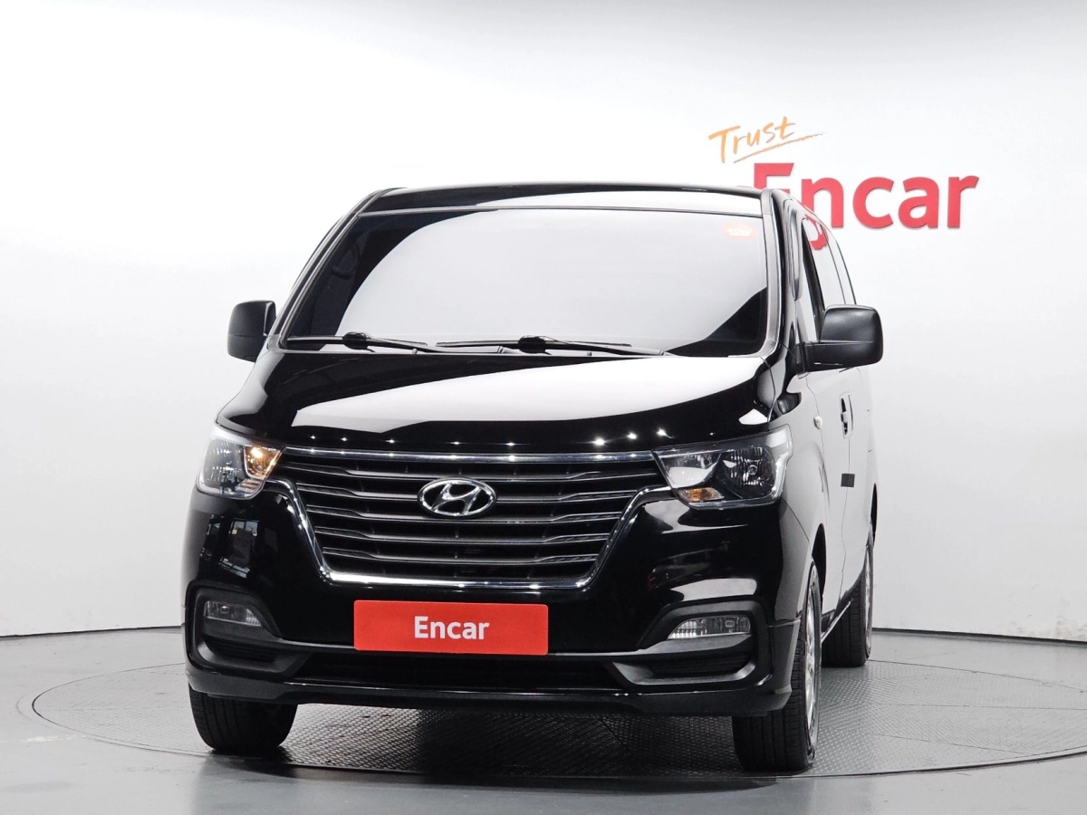 HYUNDAI STAREX GRAND