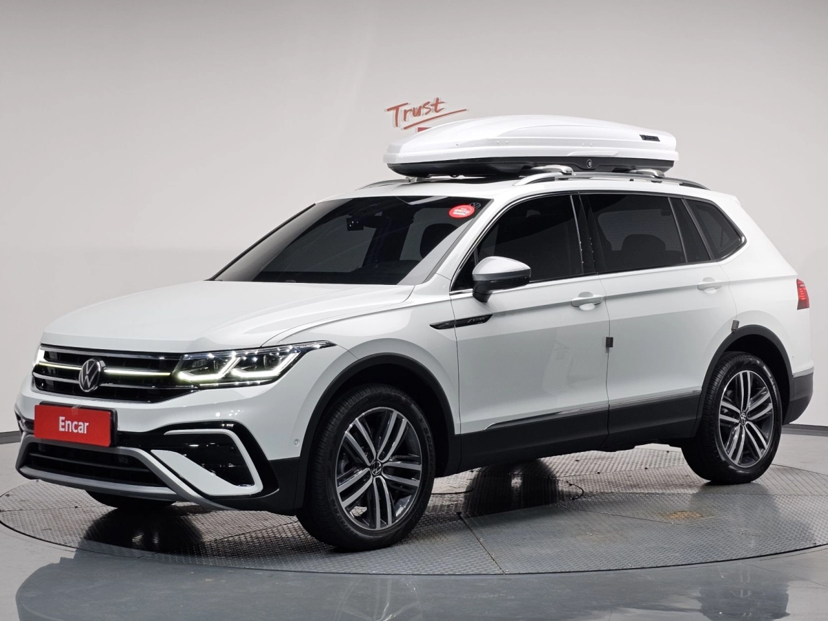 VOLKSWAGEN TIGUAN ALLSPACE