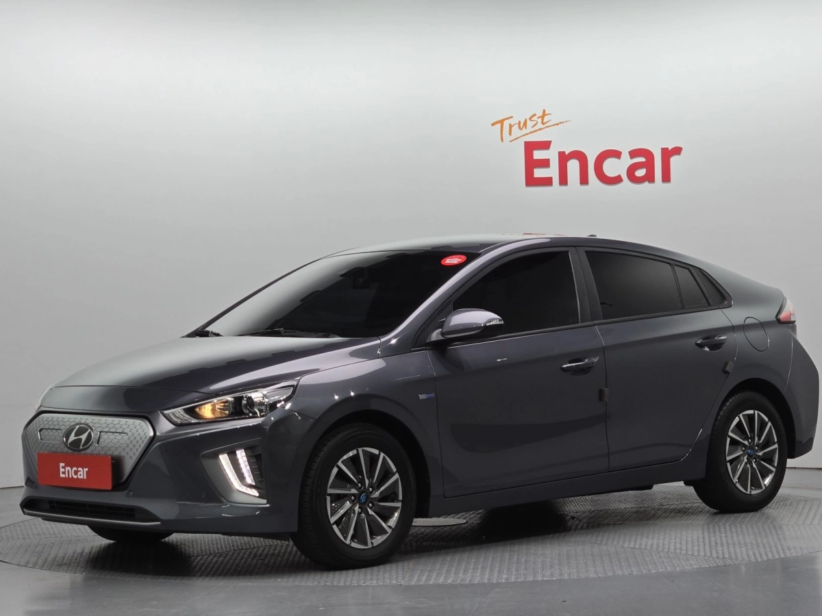 HYUNDAI IONIQ ELECTRIC