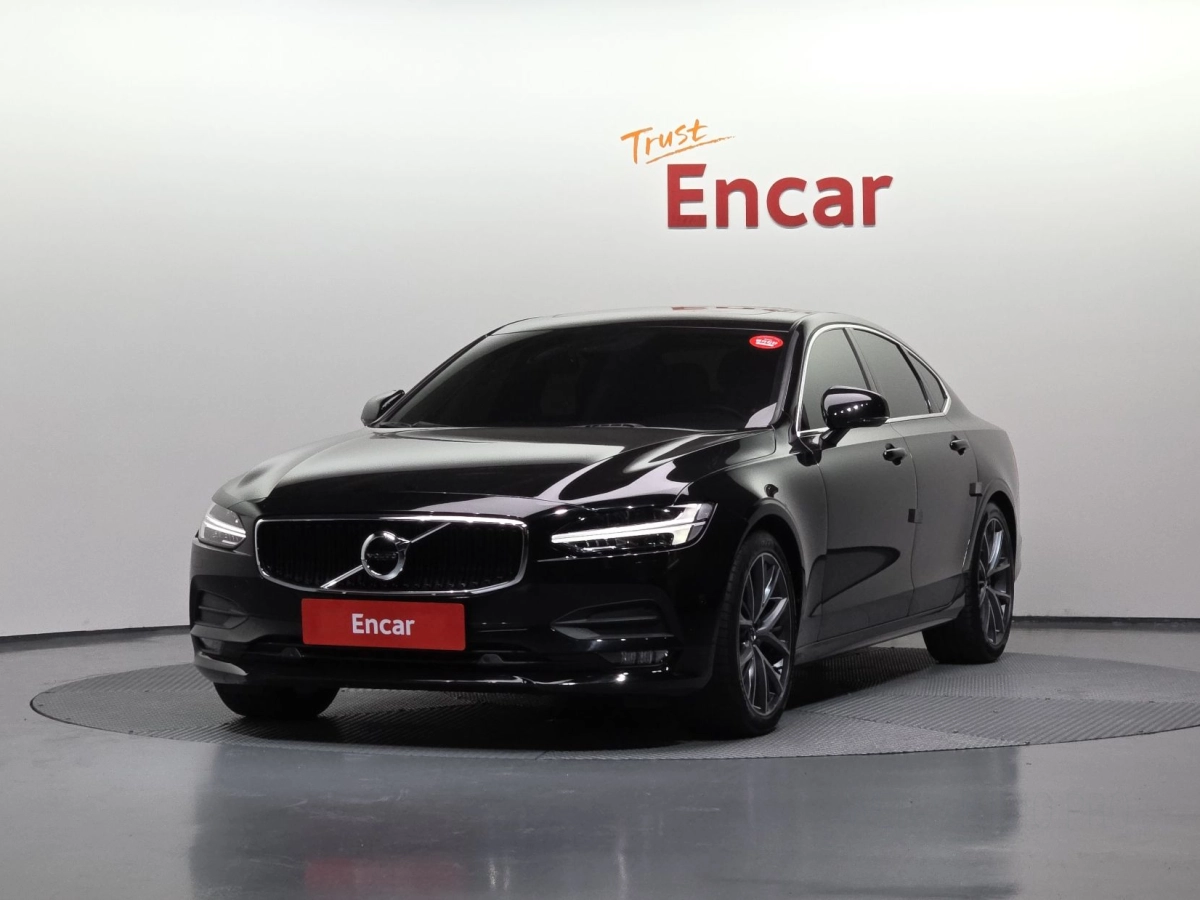 VOLVO S90 2019