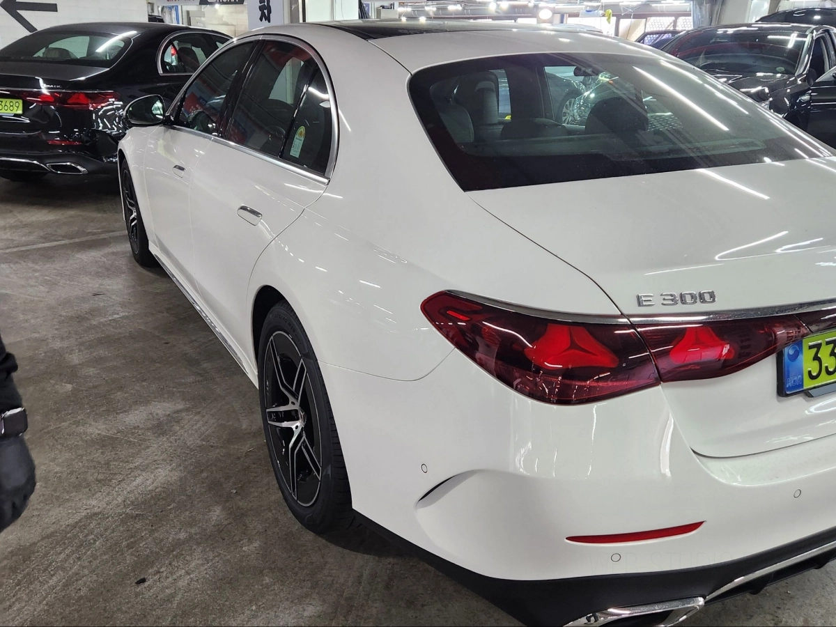 MERCEDES BENZ E-CLASS W214