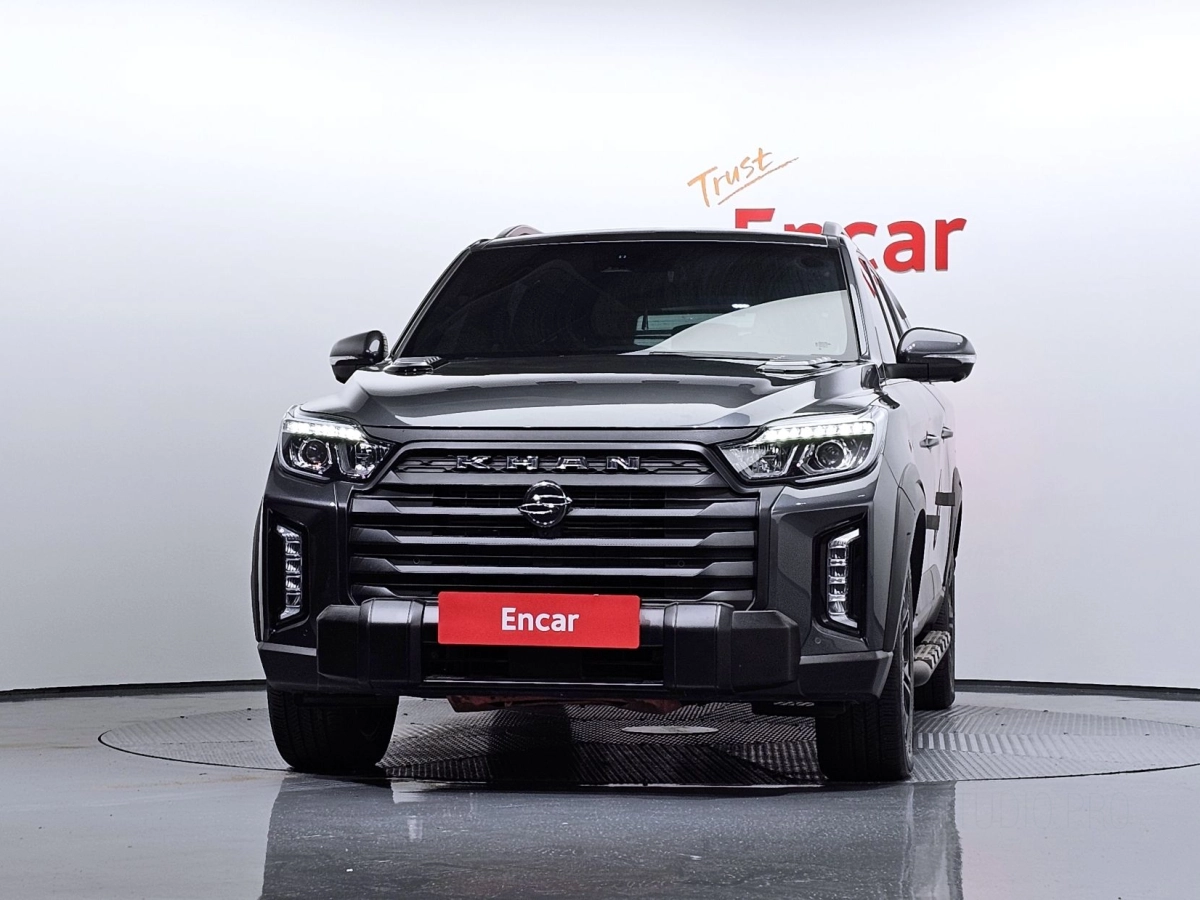 SSANGYONG REXTON SPORTS CAR