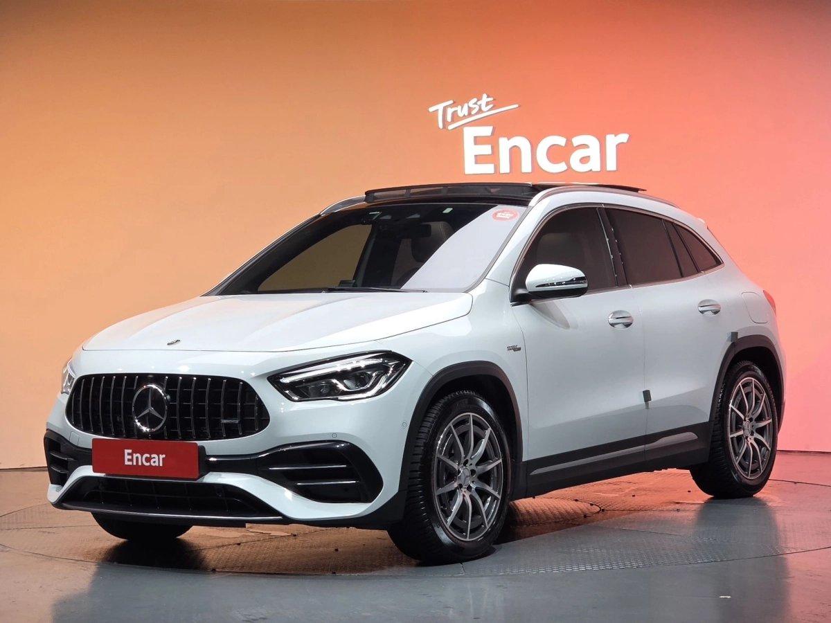 MERCEDES BENZ GLA-CLASS H247  2022