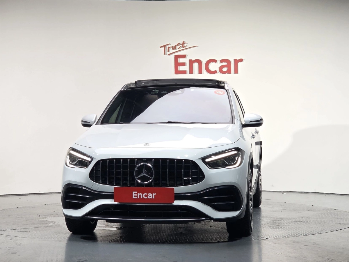 MERCEDES BENZ GLA-CLASS H247