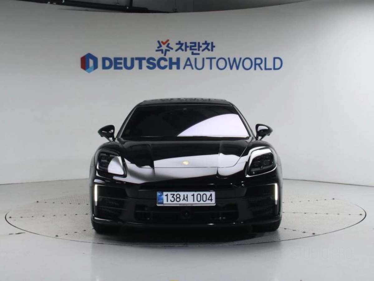 PORSCHE PANAMERA 972