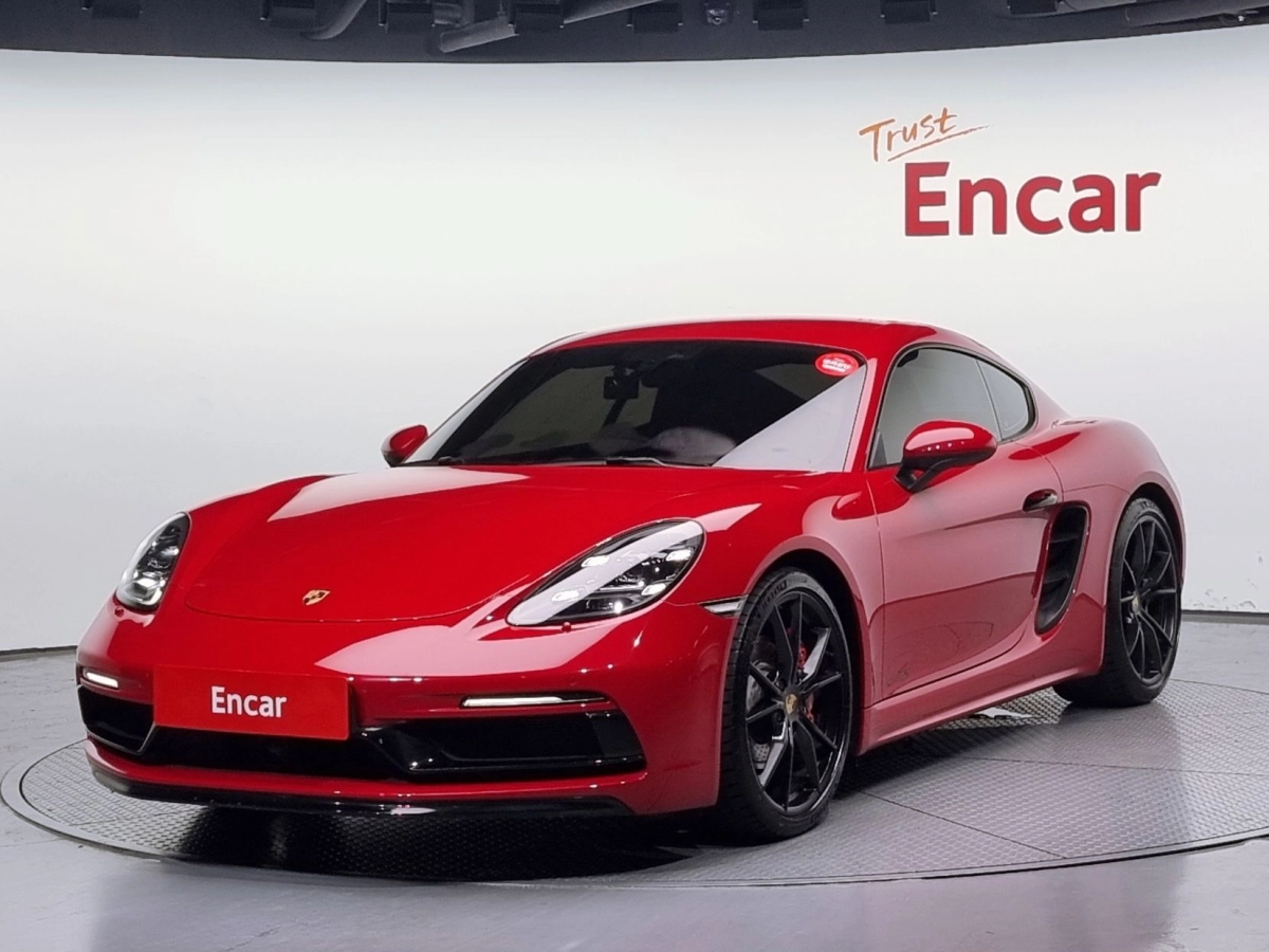 PORSCHE 718 CAYMAN