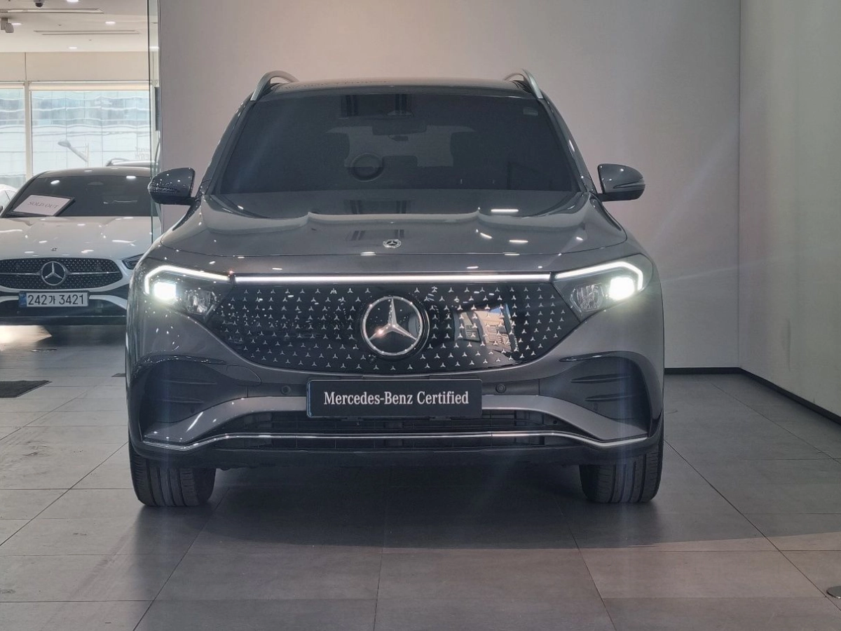 MERCEDES BENZ EQB X243