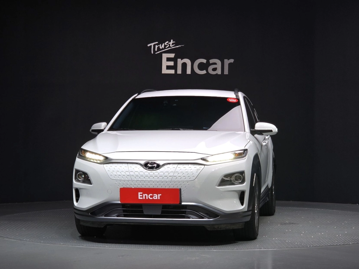 HYUNDAI KONA ELECTRIC