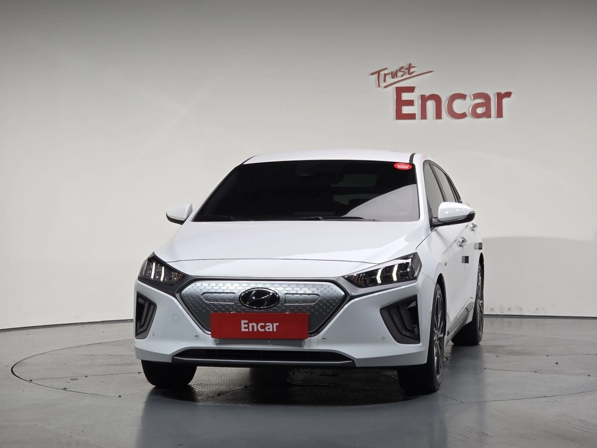 HYUNDAI IONIQ ELECTRIC