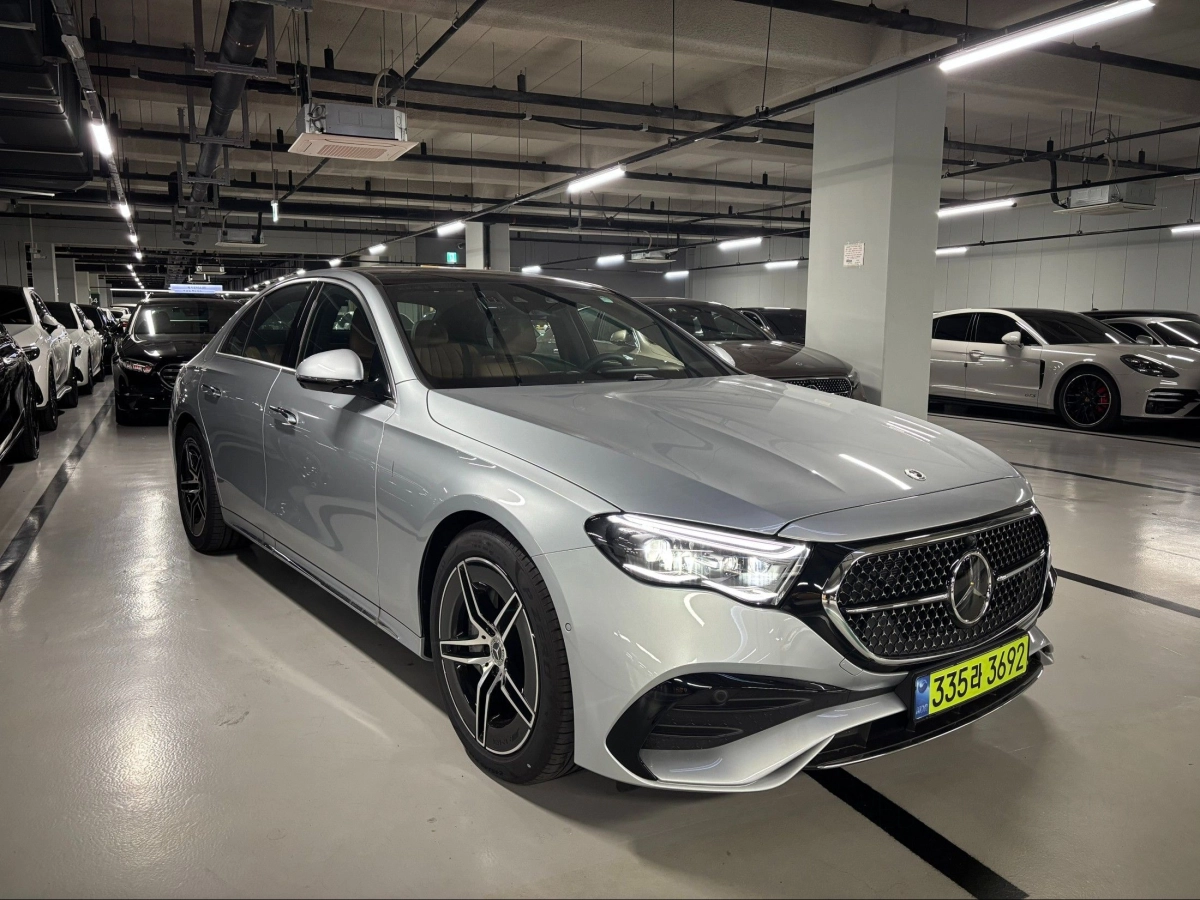 MERCEDES BENZ E-CLASS W214