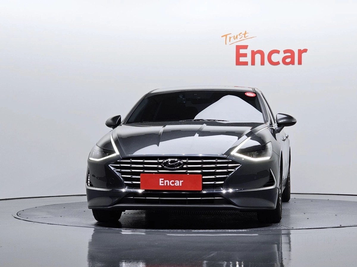 HYUNDAI SONATA HYBRID DN8