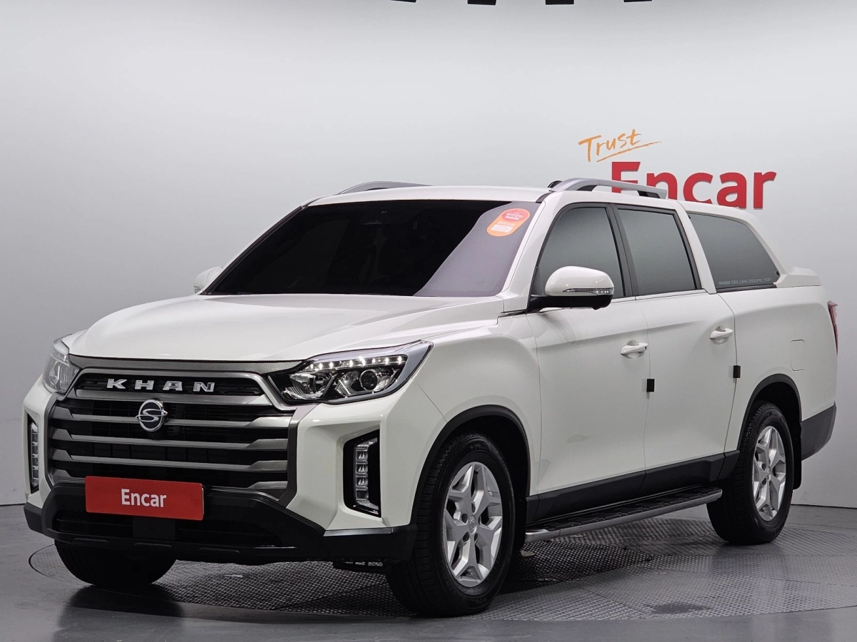 SSANGYONG REXTON SPORTS CAR