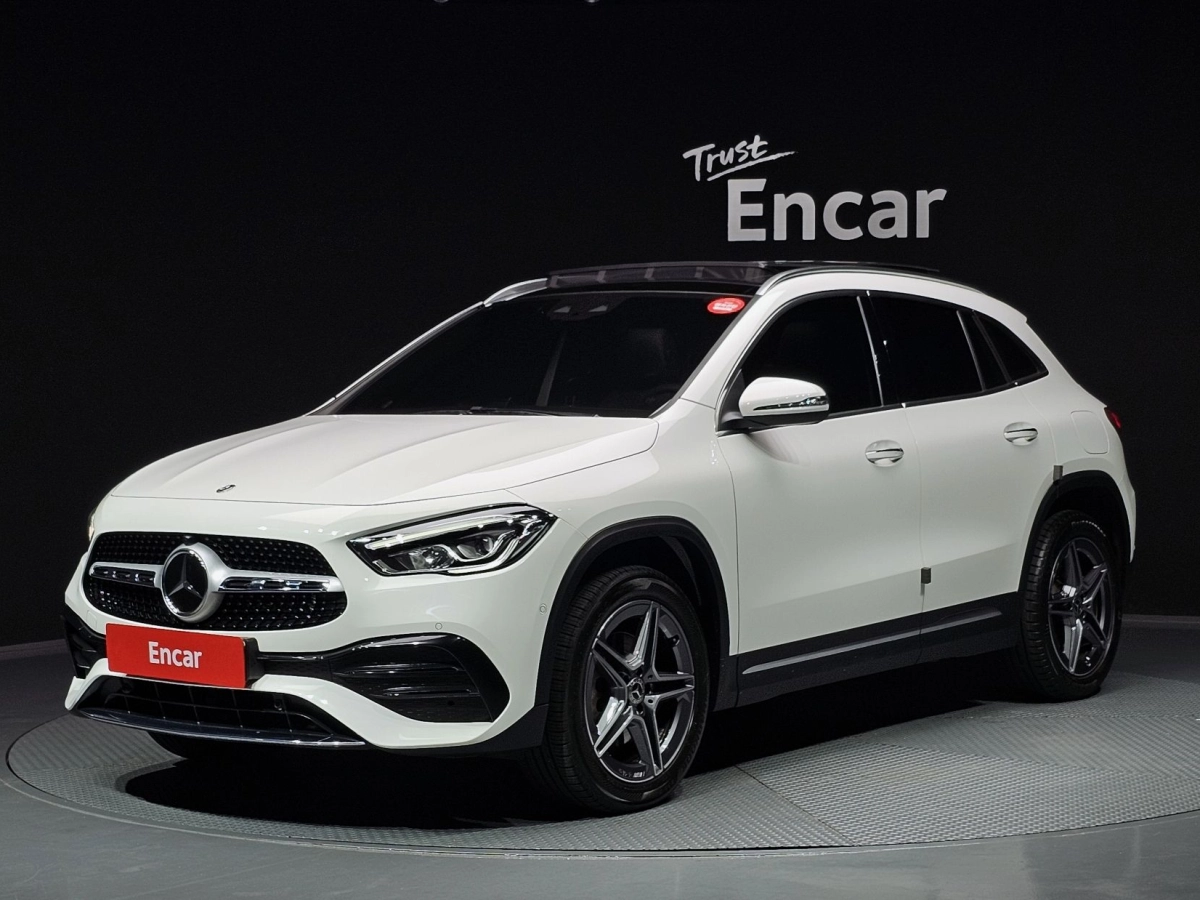 MERCEDES BENZ GLA-CLASS H247