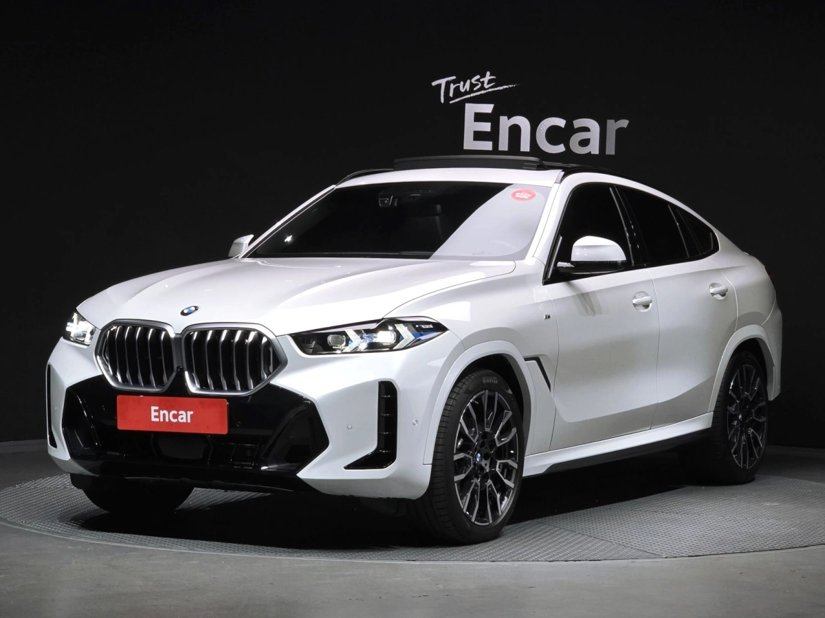 BMW X6 G06