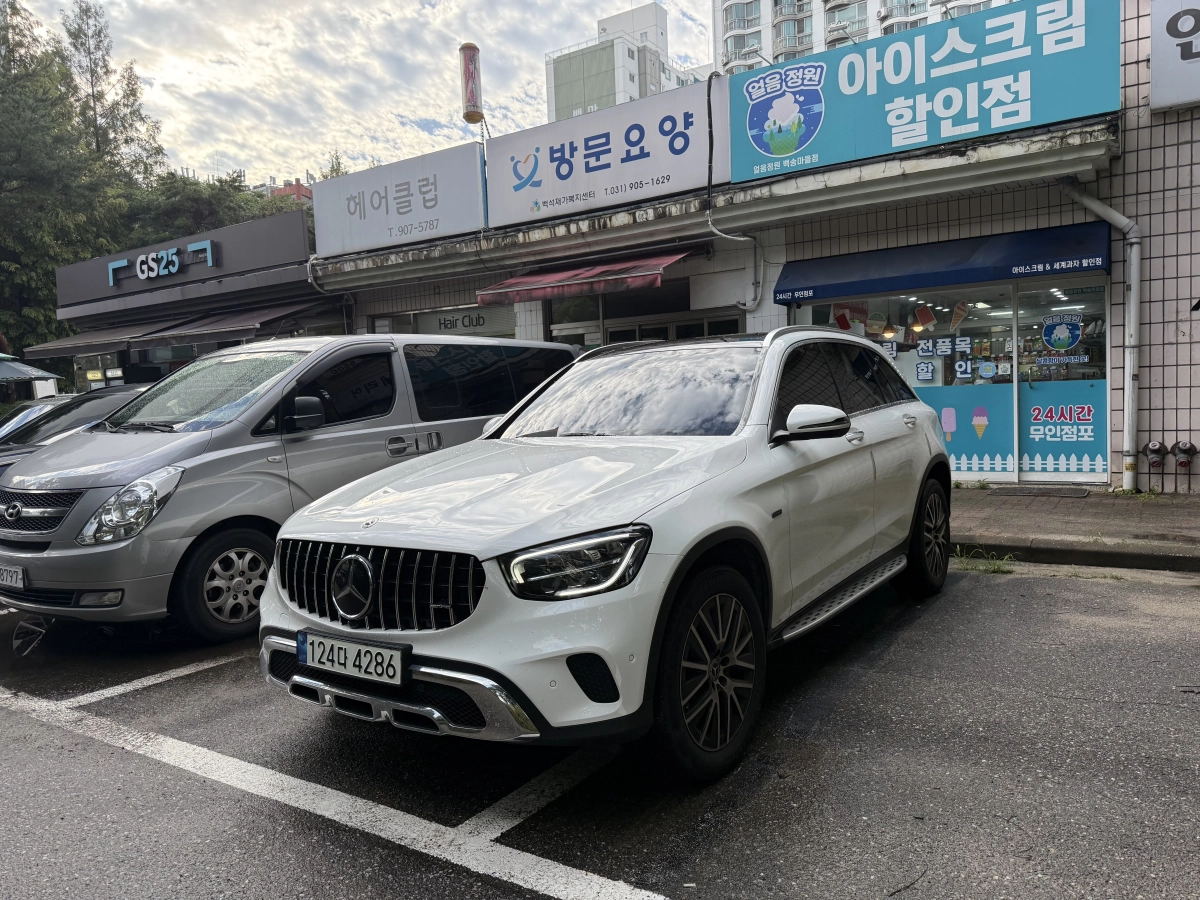 MERCEDES BENZ GLC-CLASS X253