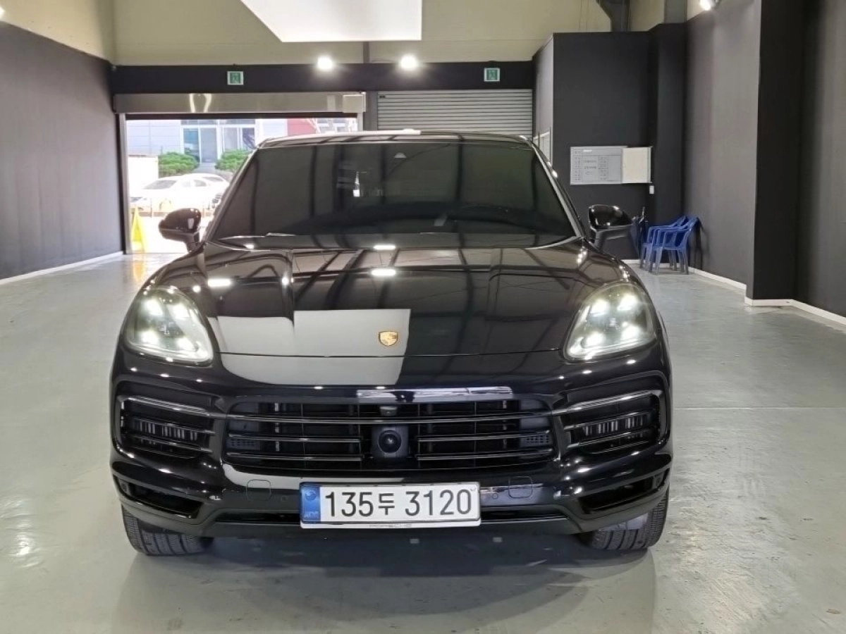 PORSCHE CAYENNE PO536