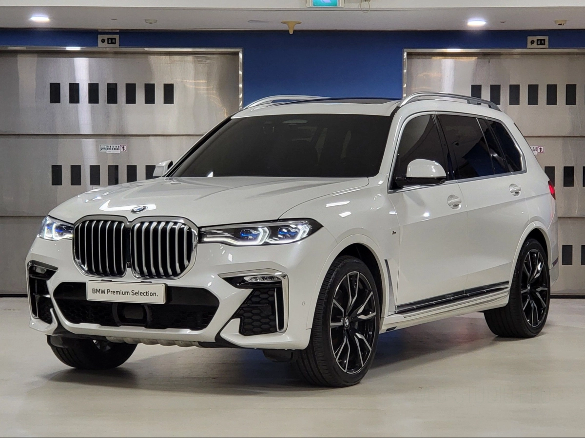 BMW X7 G07