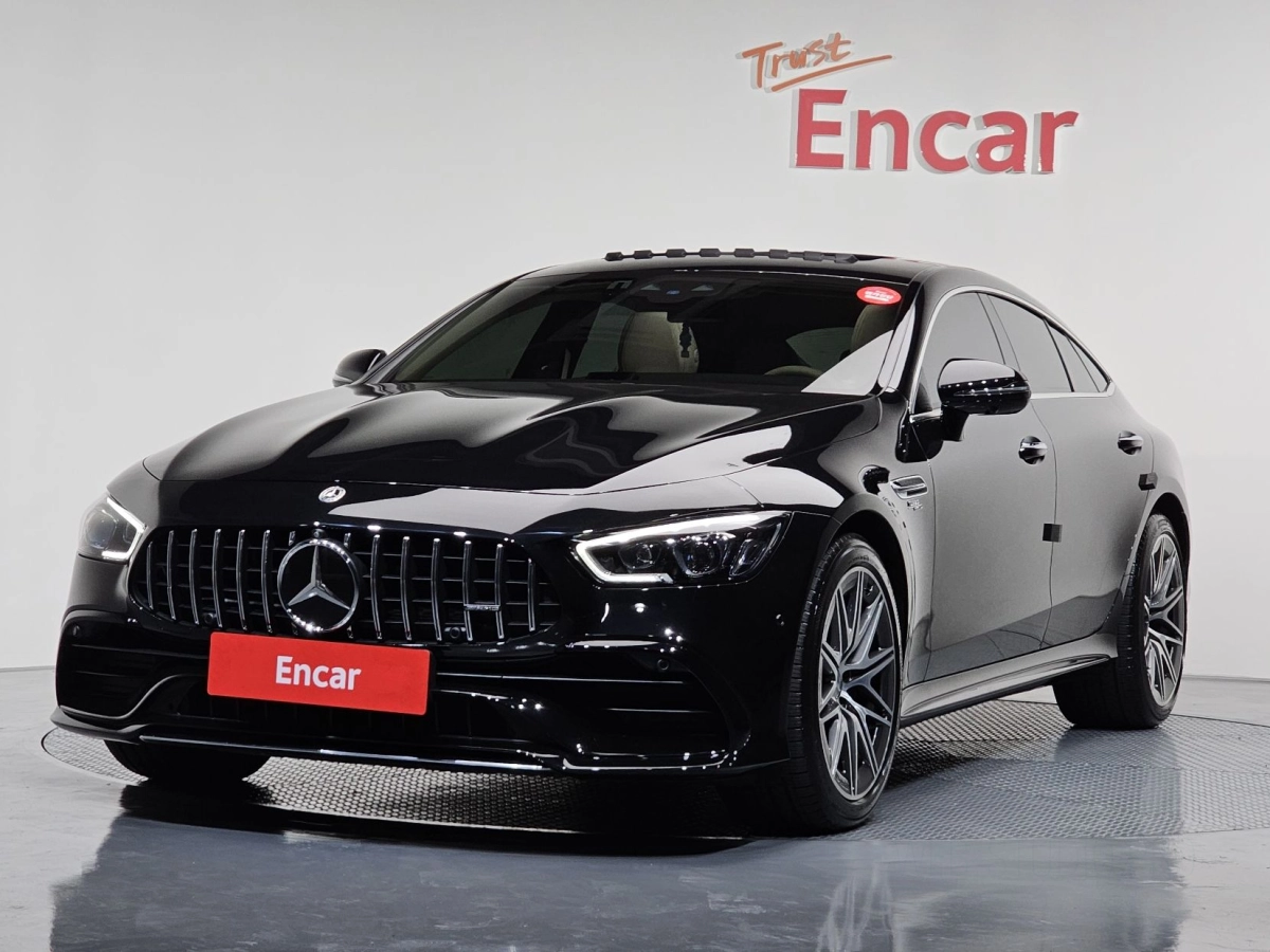 MERCEDES BENZ AMG GT