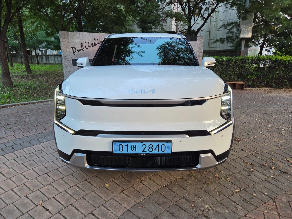 KIA EV9