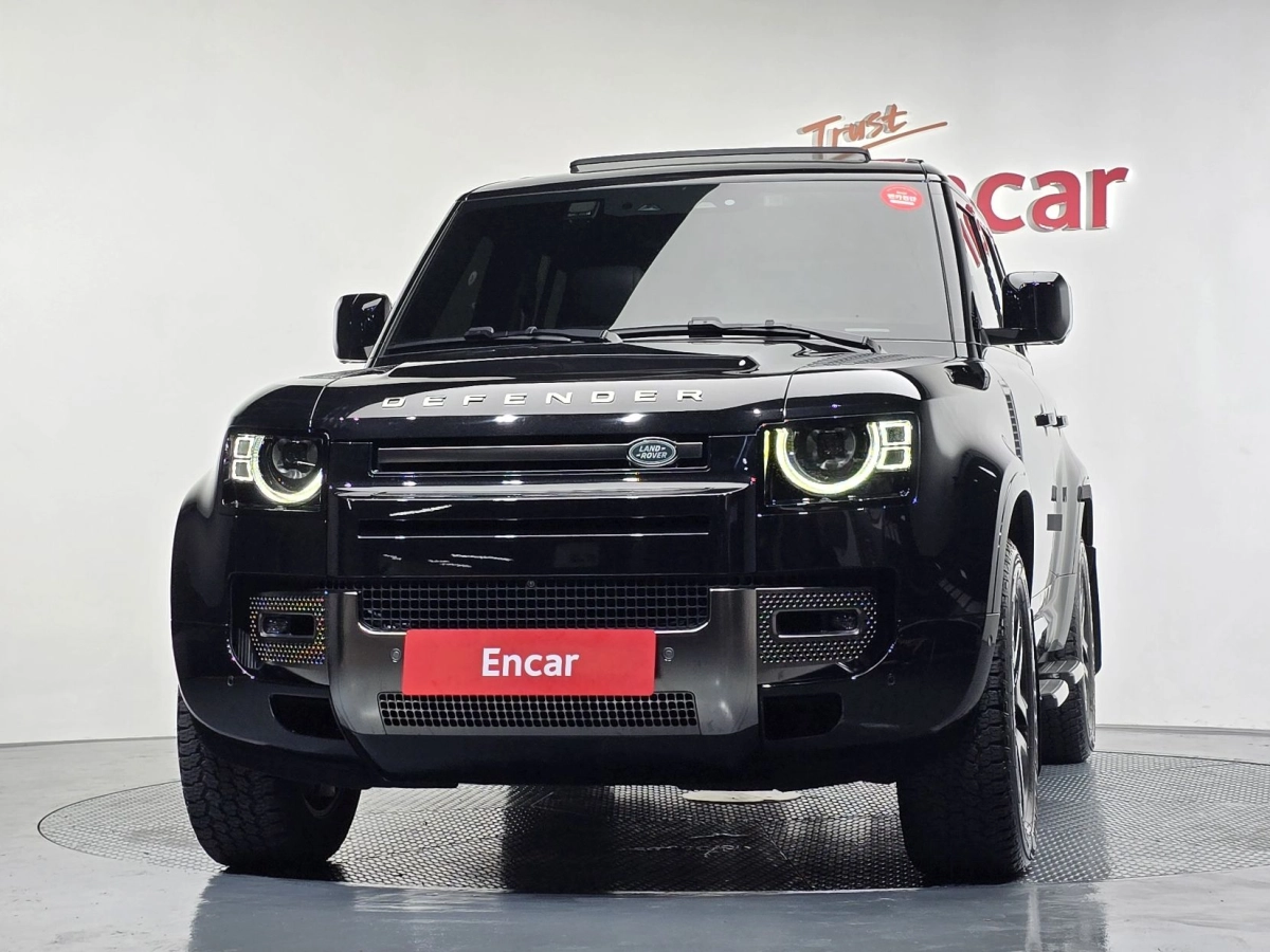 LAND ROVER DEFENDER L663