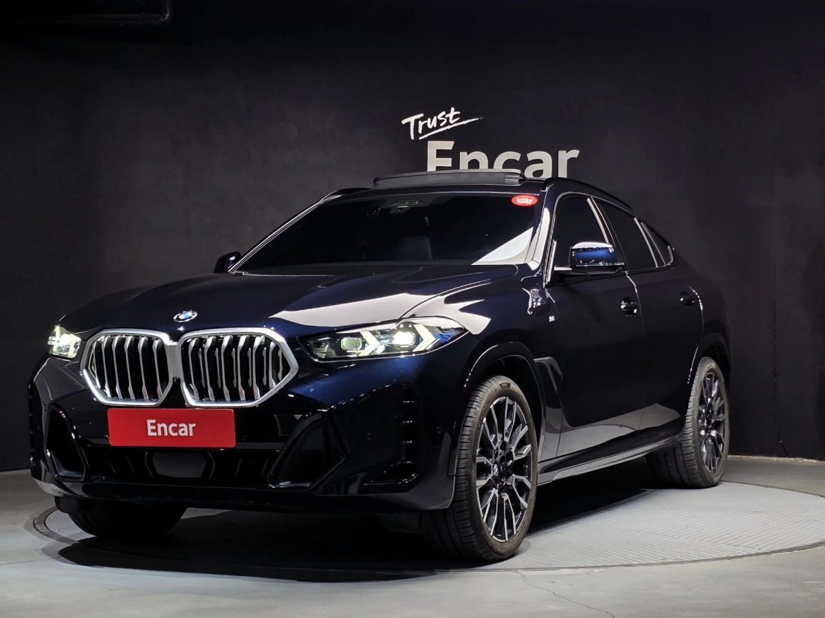 BMW X6 G06