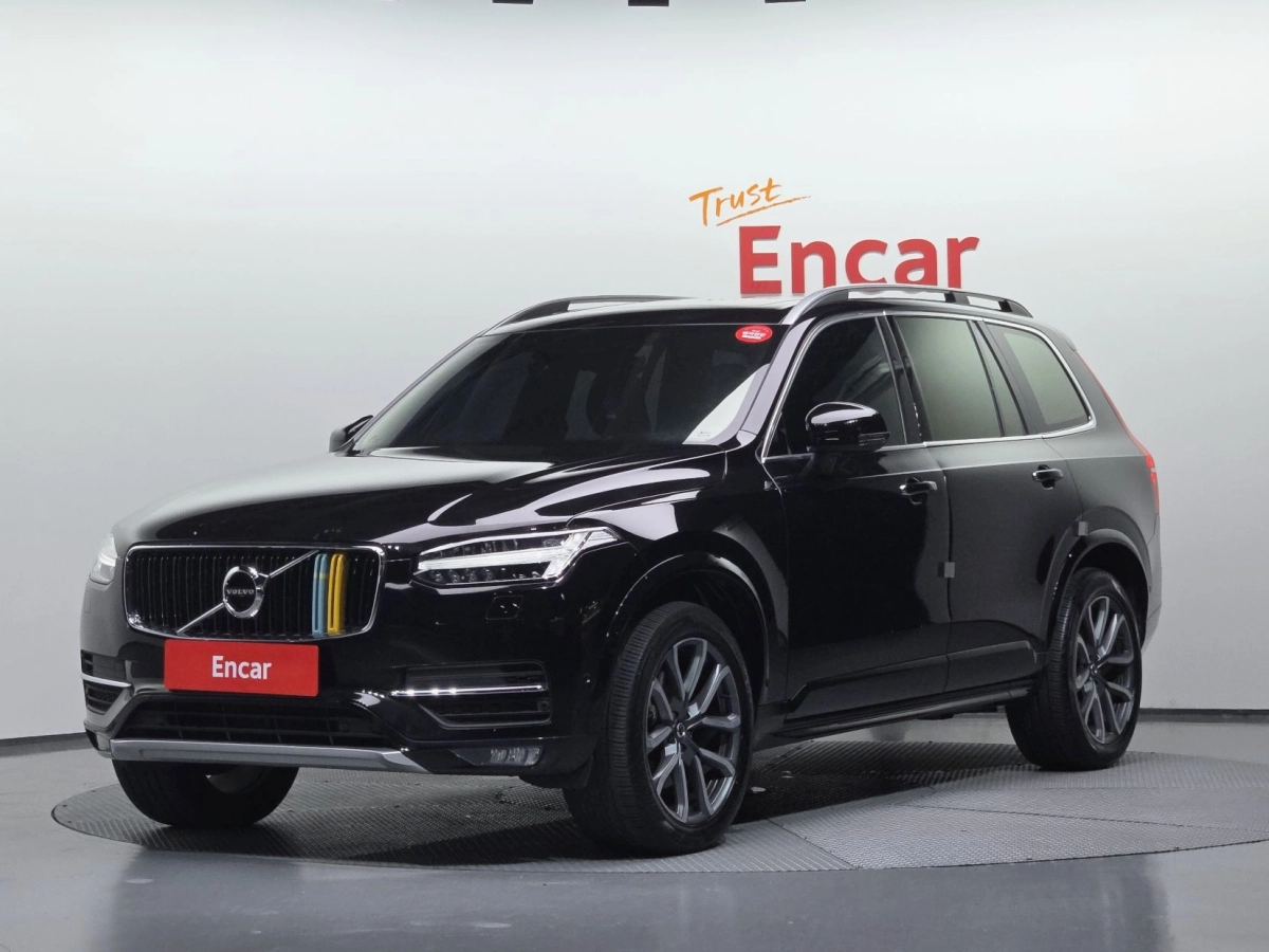 VOLVO XC90  2019