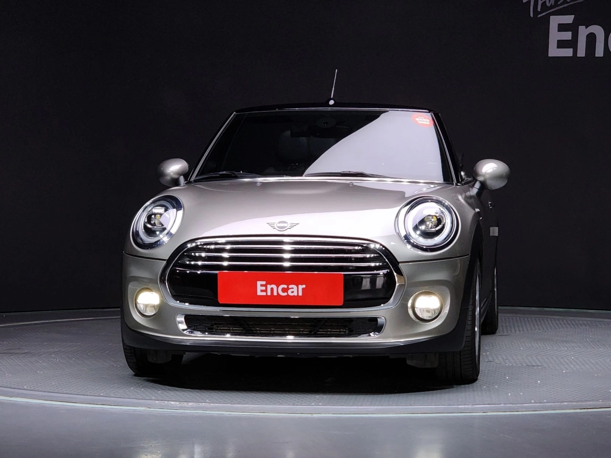 MINI COOPER CONVERTIBLE