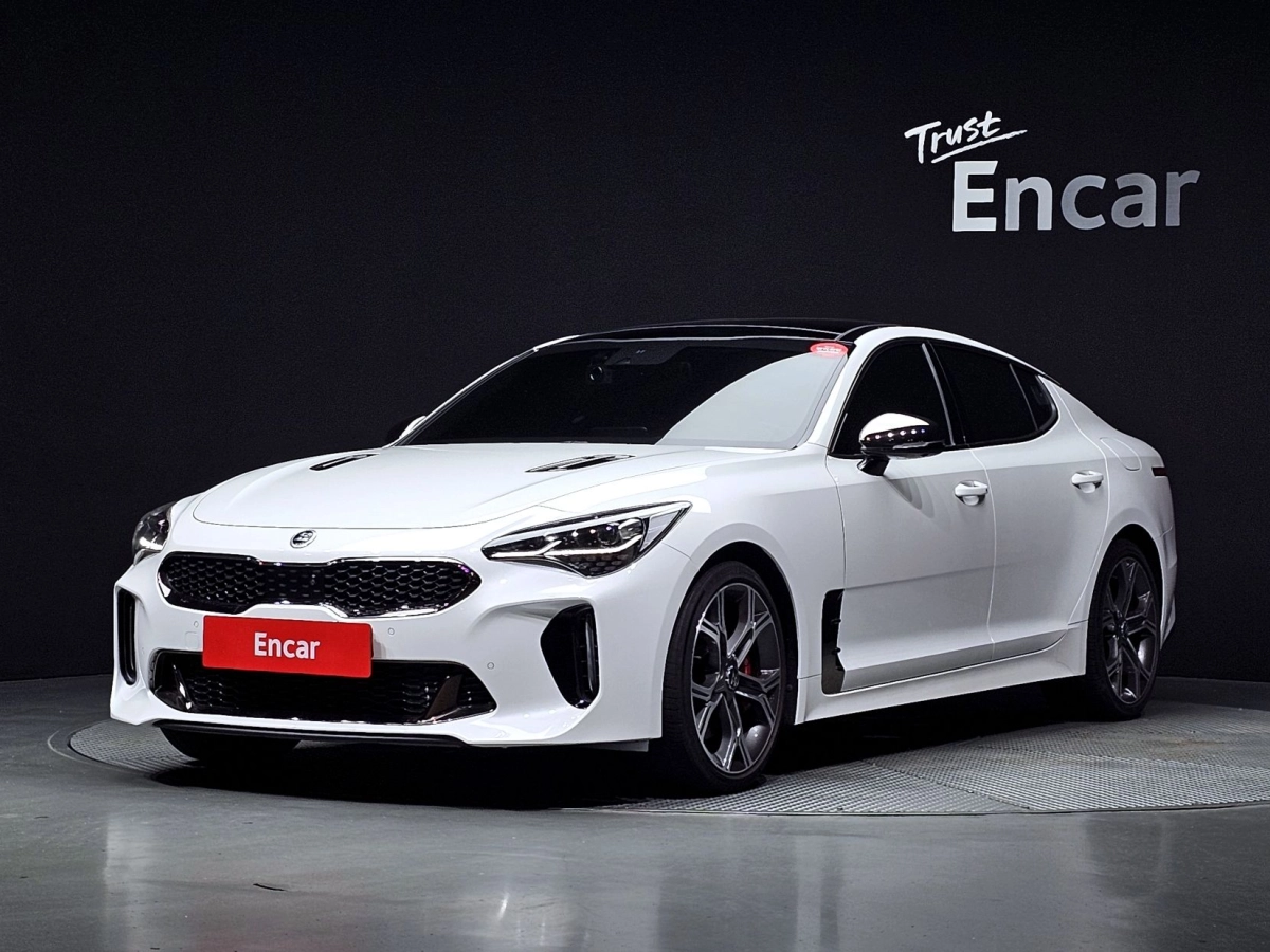 KIA STINGER  2019