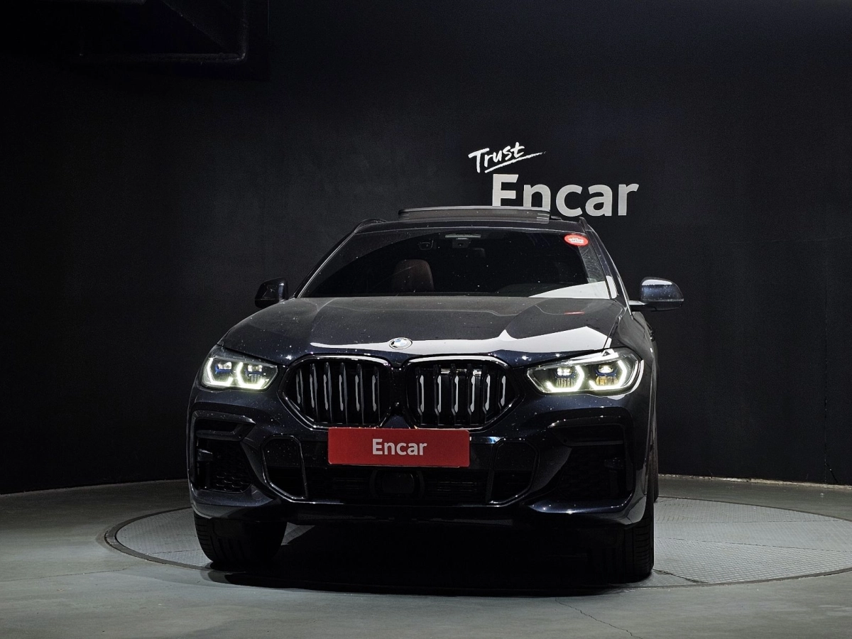 BMW X6 G06