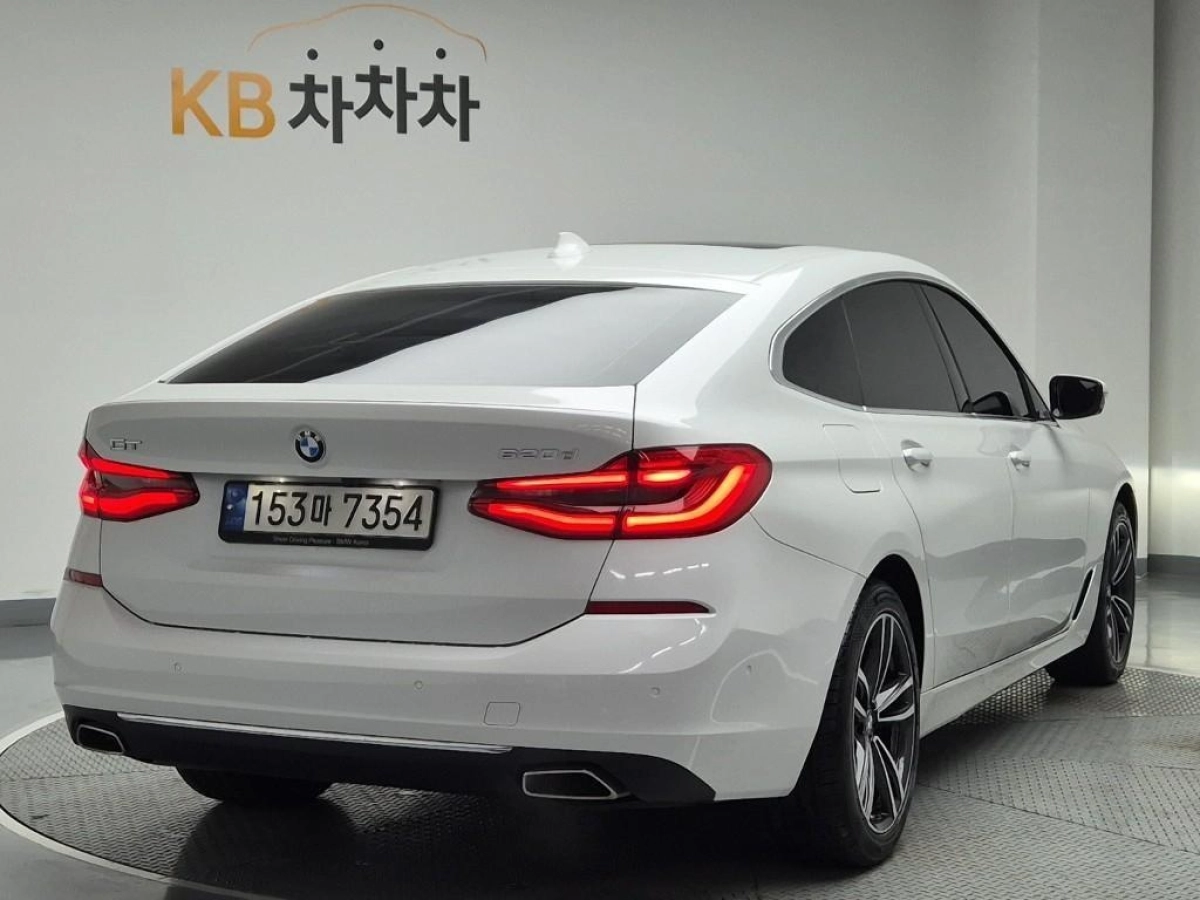 BMW 6-SERIES GT G32
