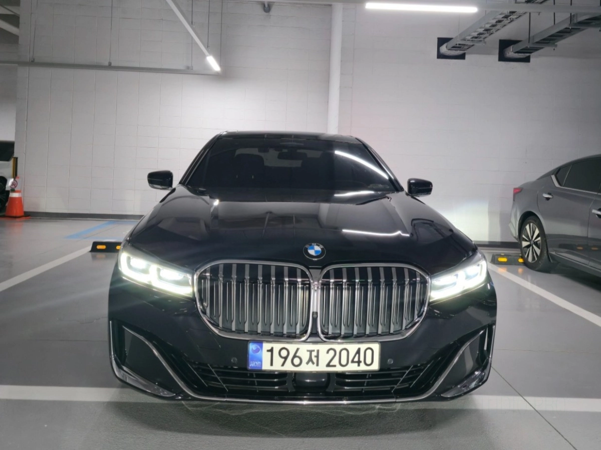 BMW 7-SERIES G11 2022
