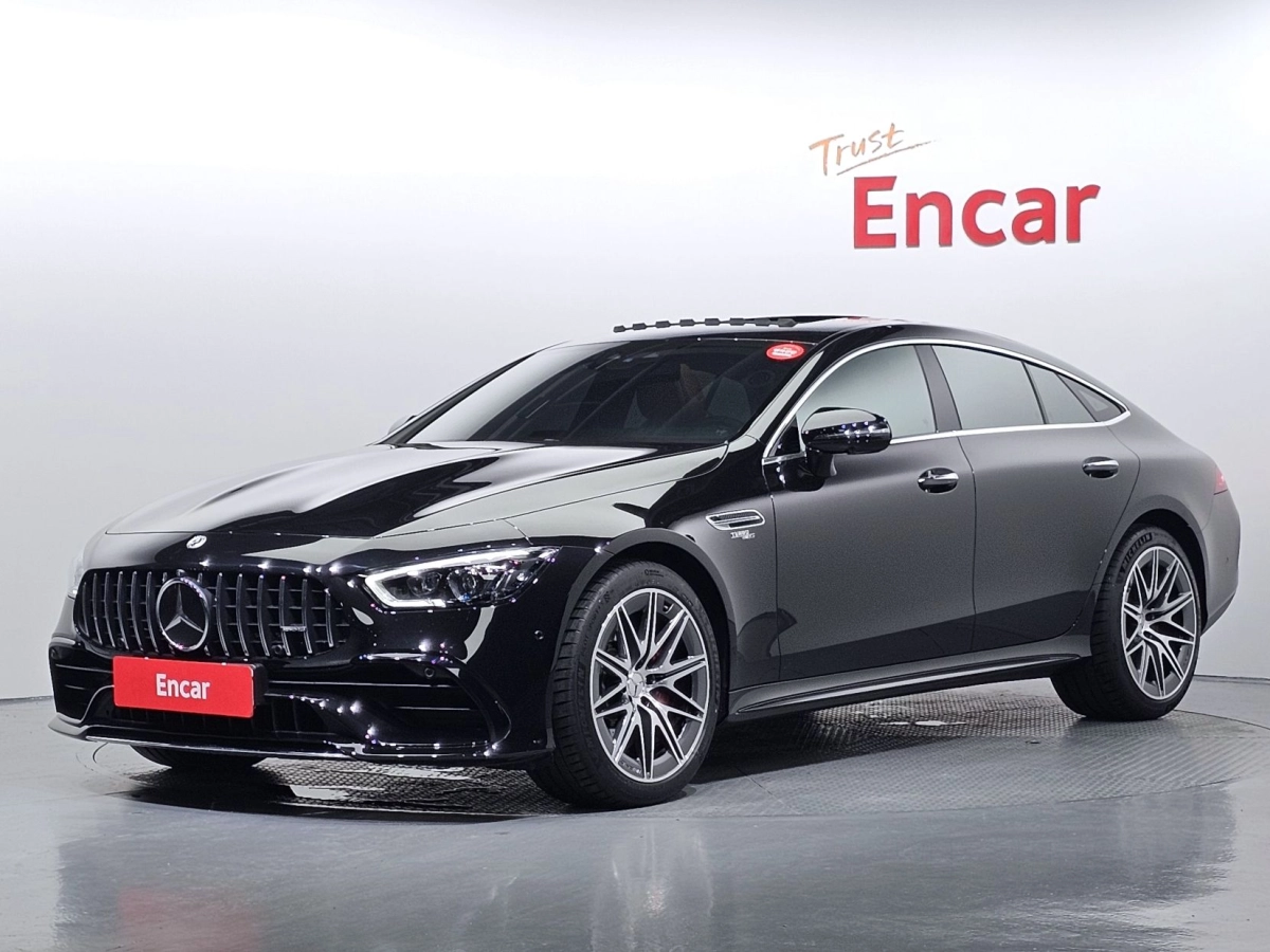 MERCEDES BENZ AMG GT