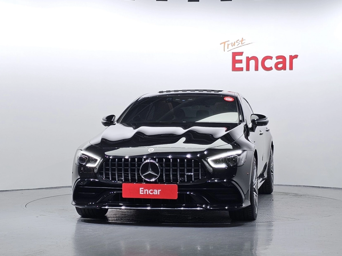 MERCEDES BENZ AMG GT