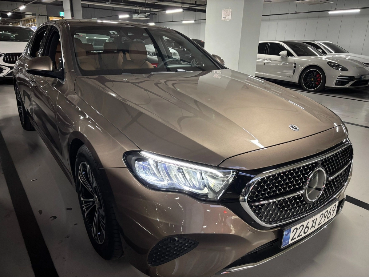 MERCEDES BENZ E-CLASS W214