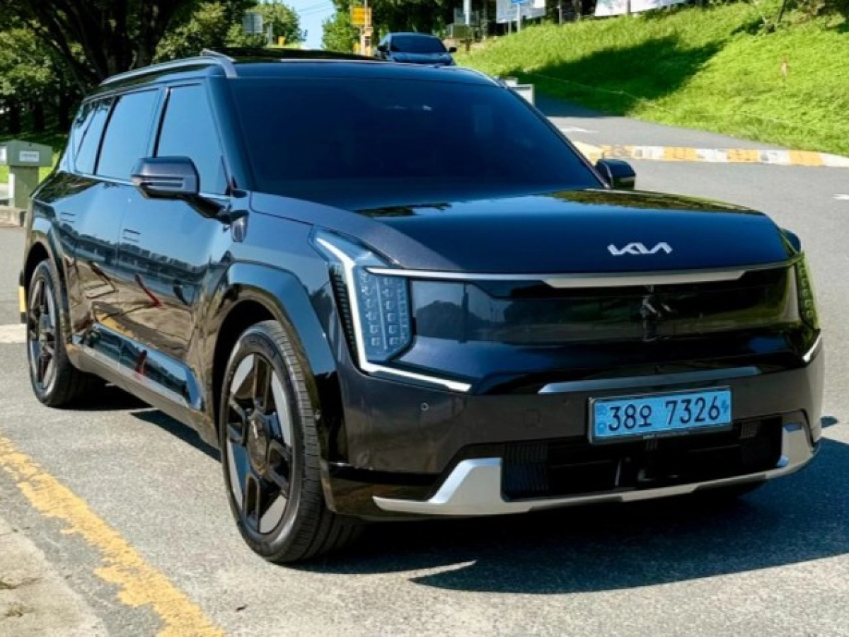 KIA EV9