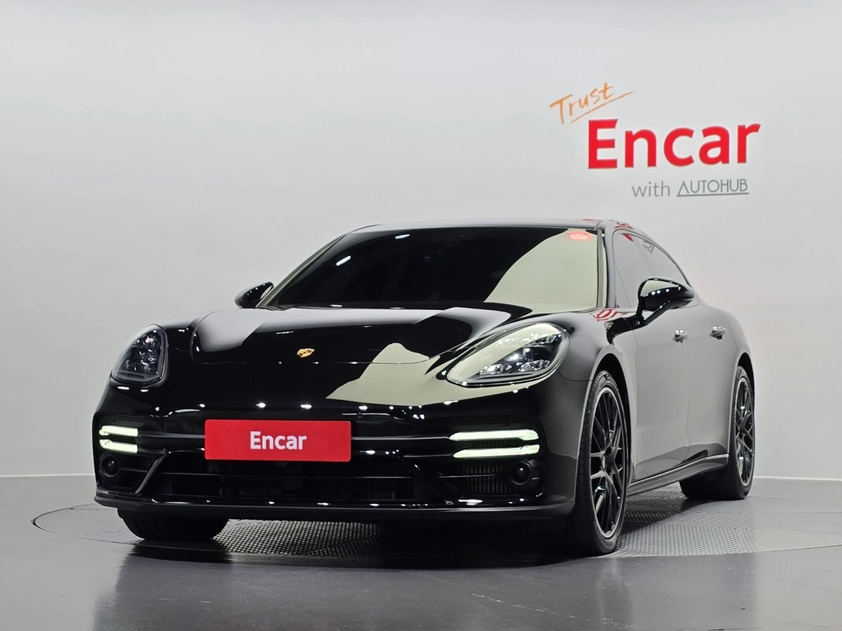 PORSCHE PANAMERA 971