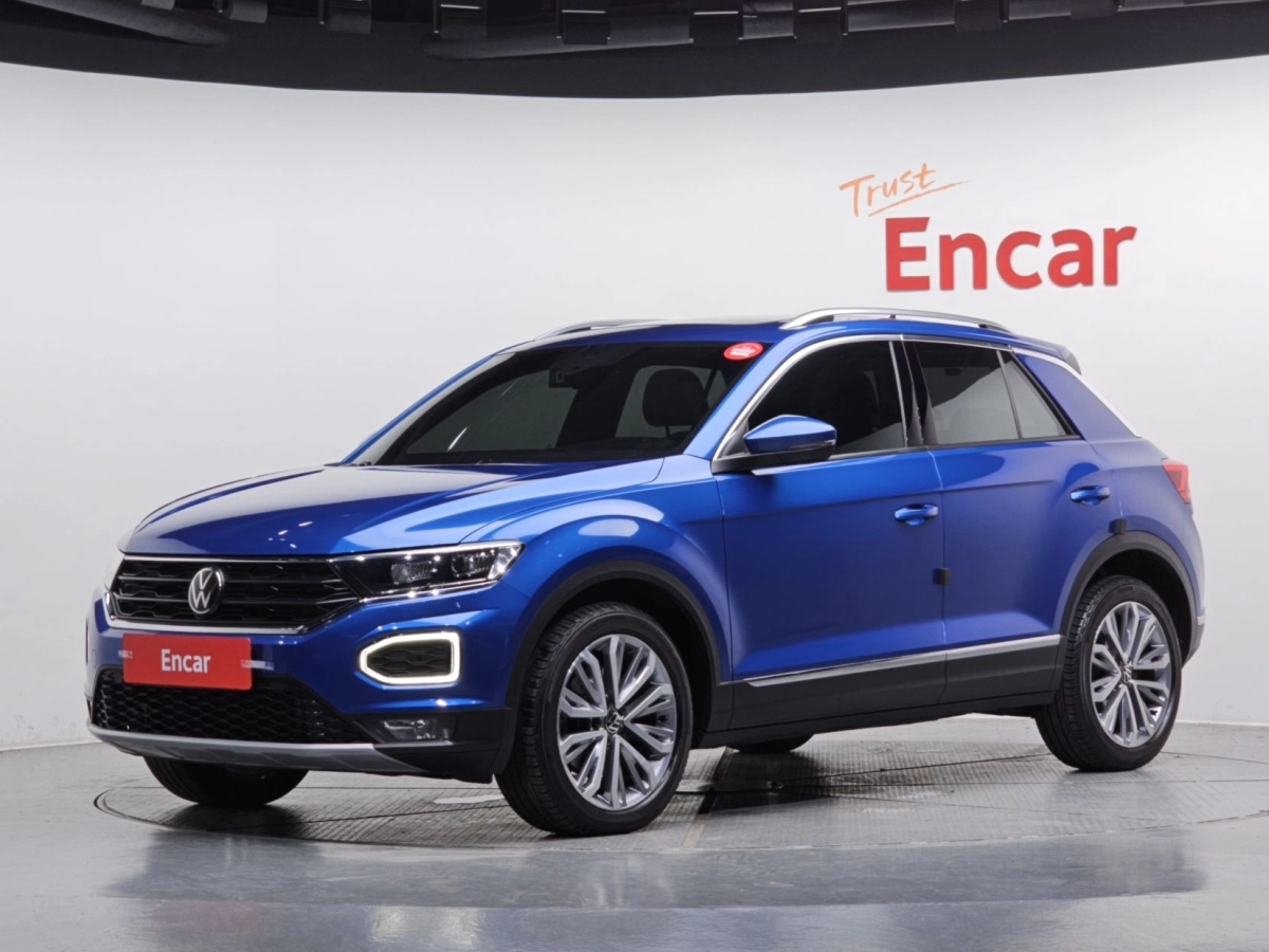 VOLKSWAGEN T-ROC