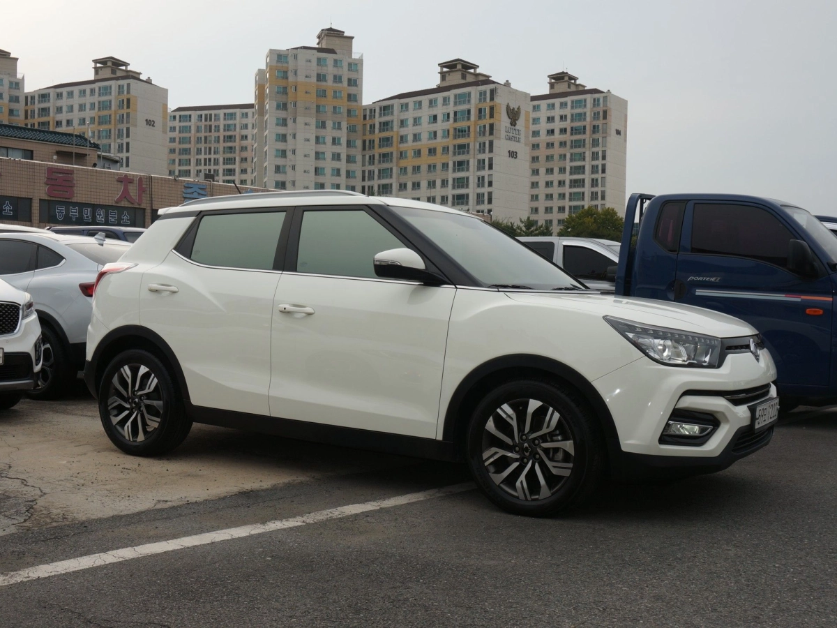 SSANGYONG TIVOLI ARMOR
