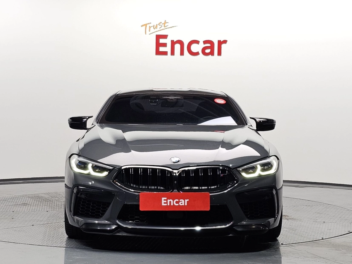 BMW M8 G15