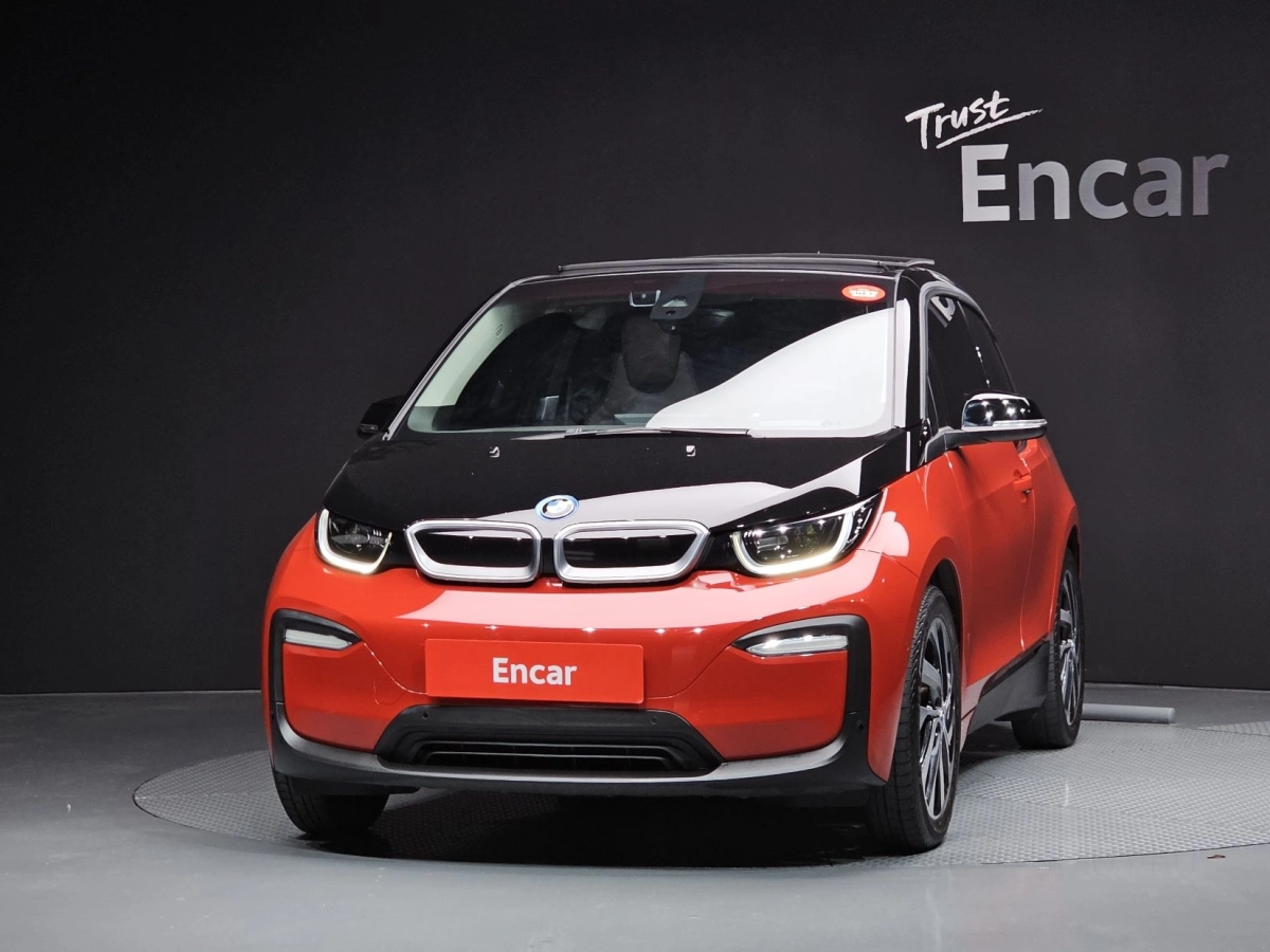 BMW I3