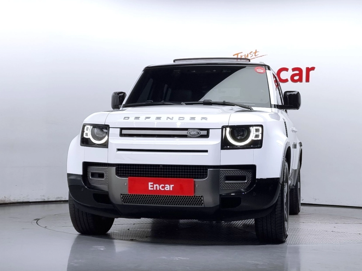 LAND ROVER DEFENDER L663