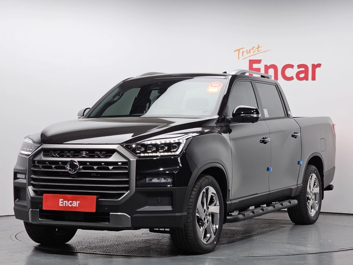 SSANGYONG REXTON SPORTS CAR