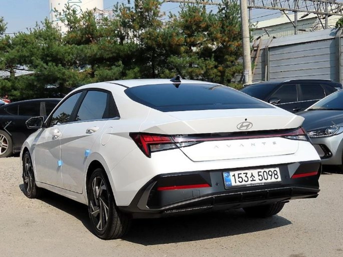 HYUNDAI AVANTE HYBRID CN7