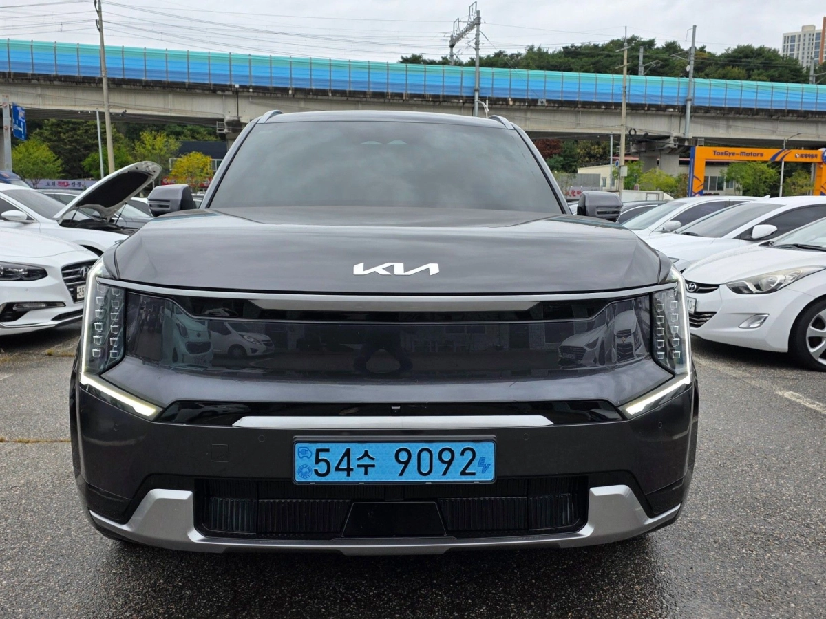 KIA EV9