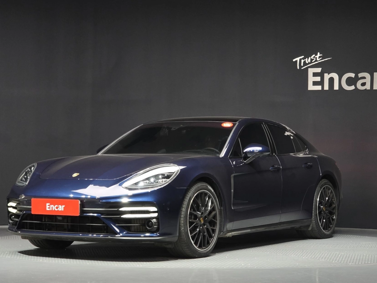 PORSCHE PANAMERA 971