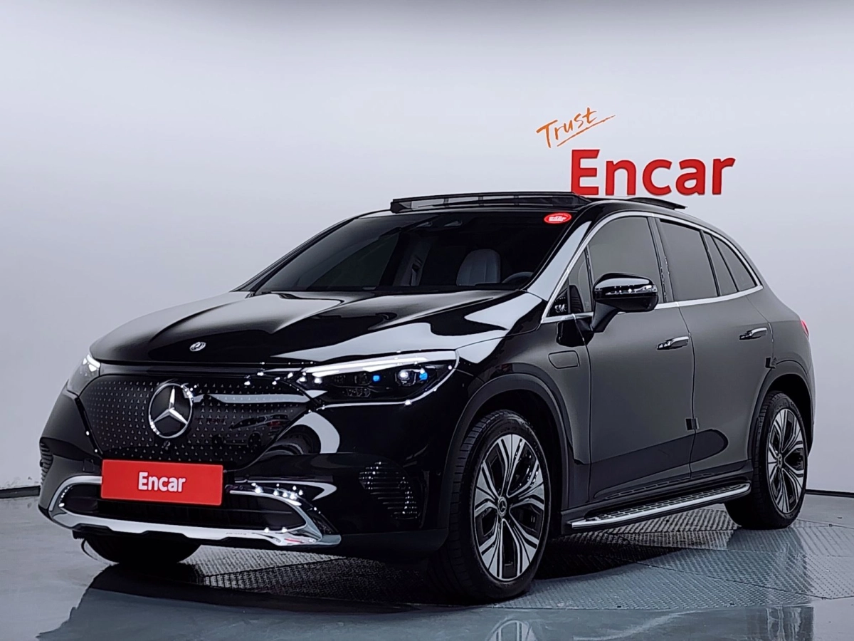 MERCEDES BENZ EQE SUV X294  2023