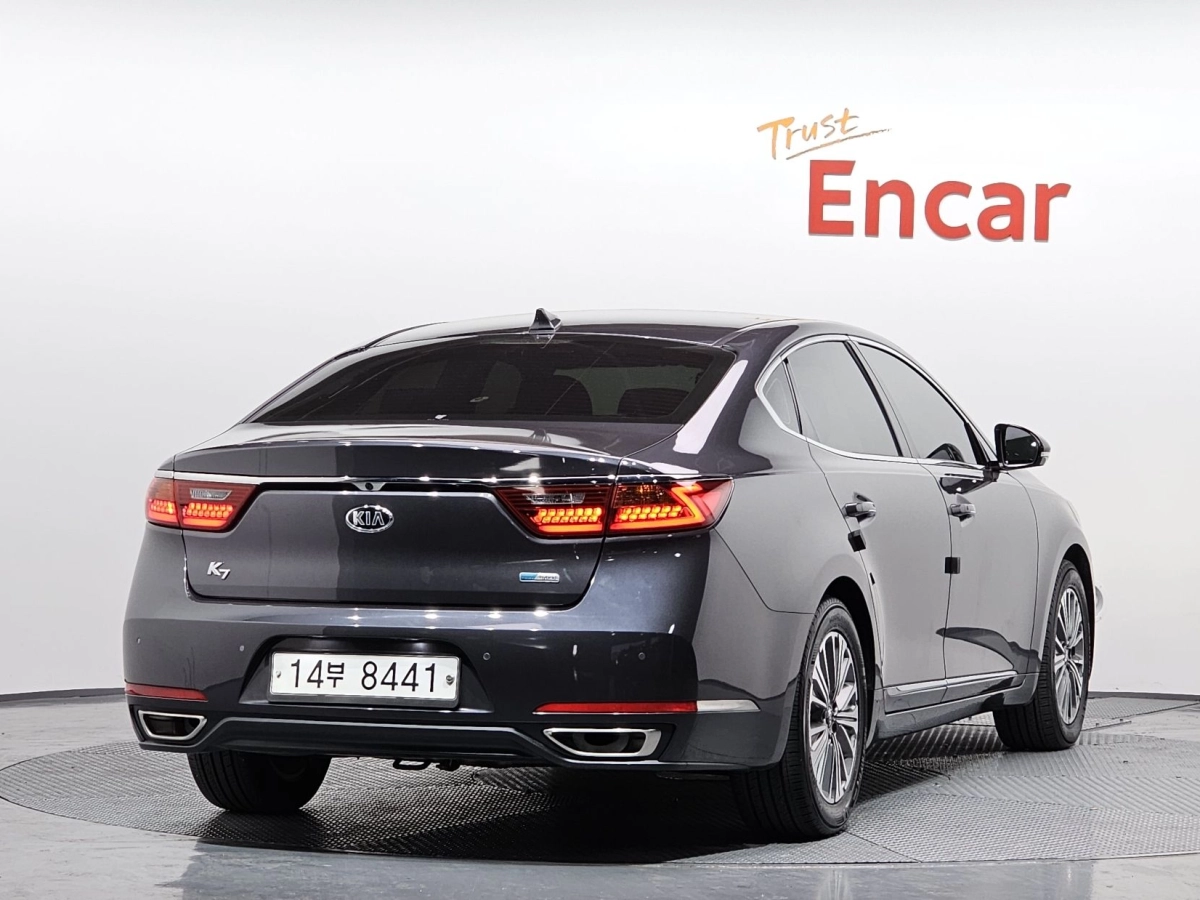 KIA K7 HYBRID