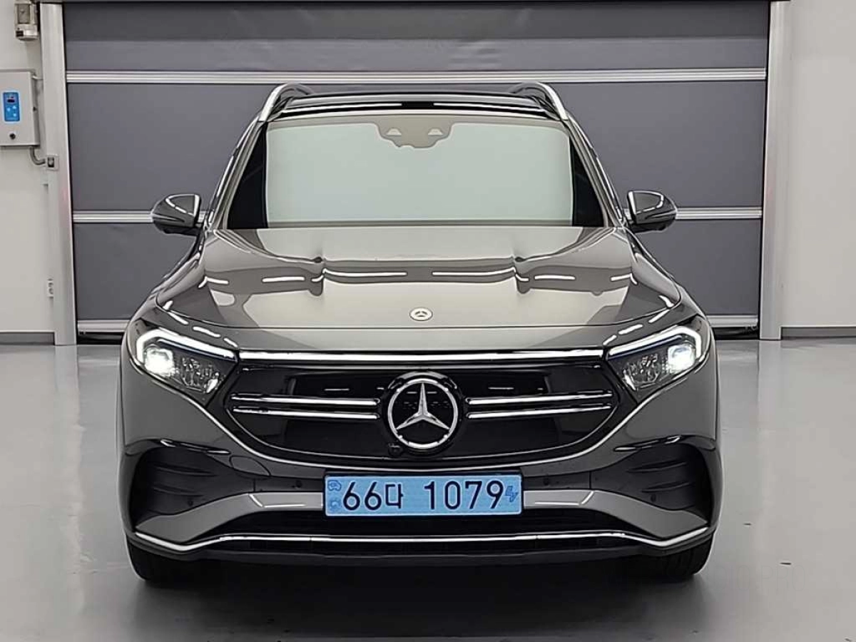 MERCEDES BENZ EQB X243