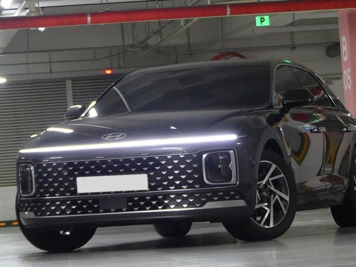 HYUNDAI GRANDEUR GN7