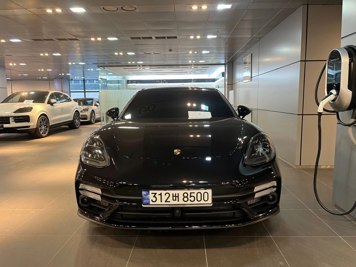 PORSCHE PANAMERA 971